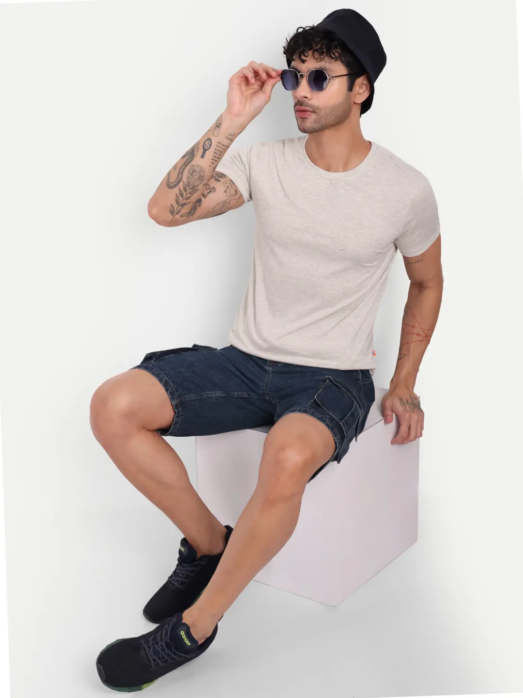 ecomm male shoot